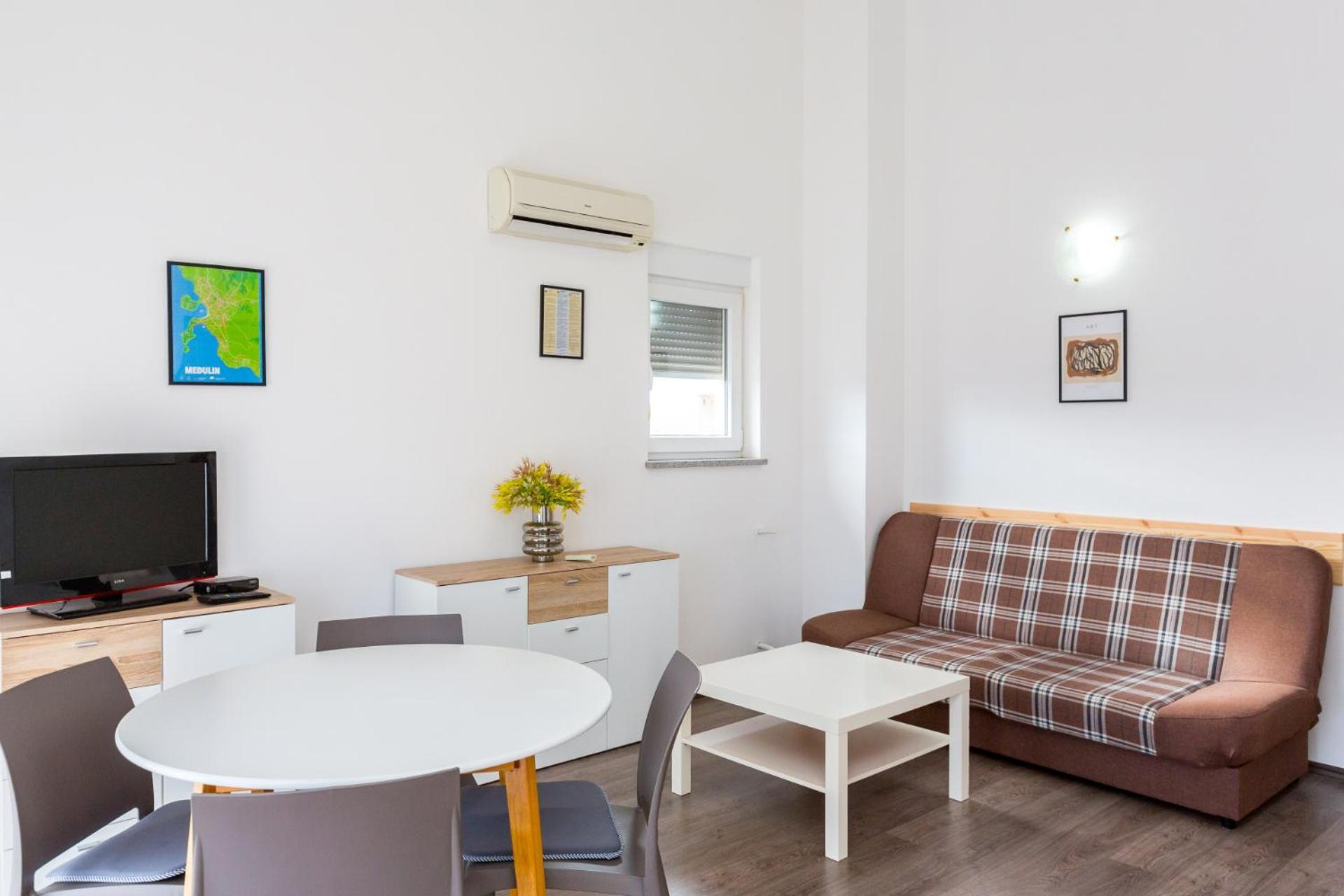 Loren - Mali - Second Floor Medulin Luaran gambar
